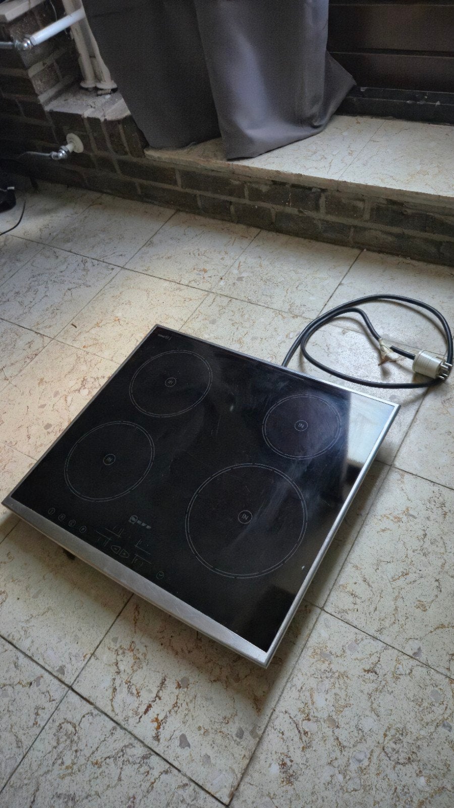 Neff inductiekookplaat 4 zones met perilex stekker, Ophalen, Gebruikt, 4 kookzones, Inbouw