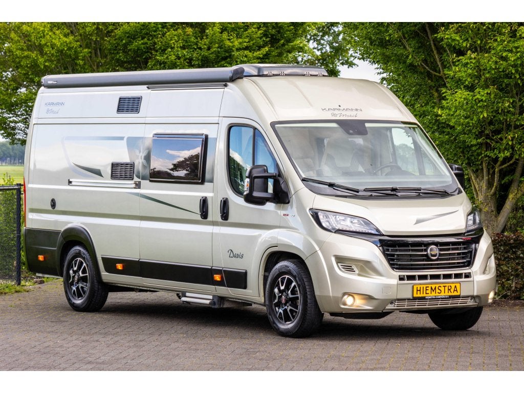 Karmann Davis 620 | 2021 | 9T Automaat | Enkele bedden, Caravans en Kamperen, Automaat, Ringverwarming, Fiat, 6 tot 7 meter