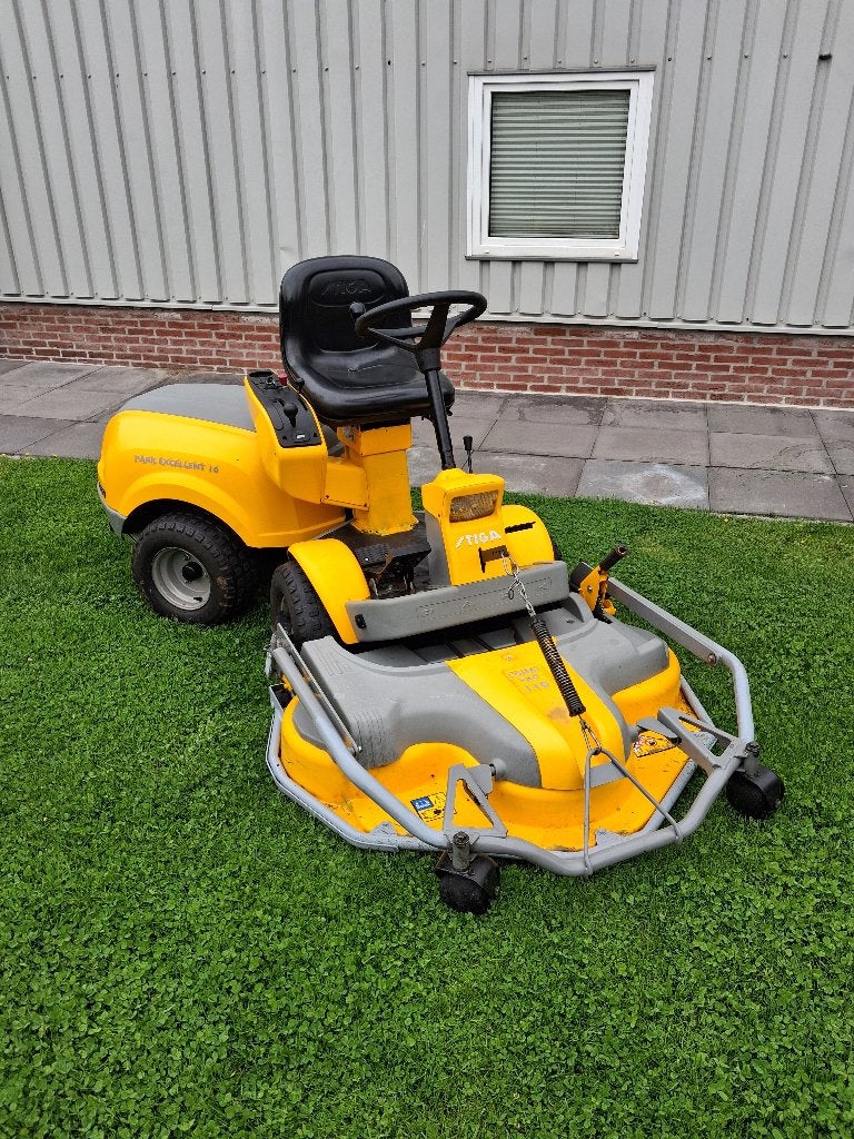 Stiga Park Excellent 16pk 2 Cyl, 110 COMBI PRO dek, 288 uur!, Tuin en Terras, Zitmaaiers, Gebruikt, Stiga, Ophalen of Verzenden
