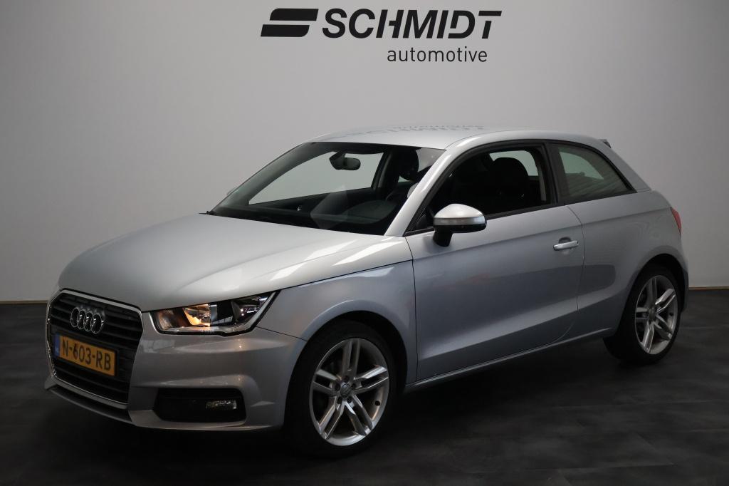 Audi A1 1.0 TFSI Pro Line Automaat | Stoelverwarming | Navig, Stof, Euro 6, 95 pk, 4 stoelen