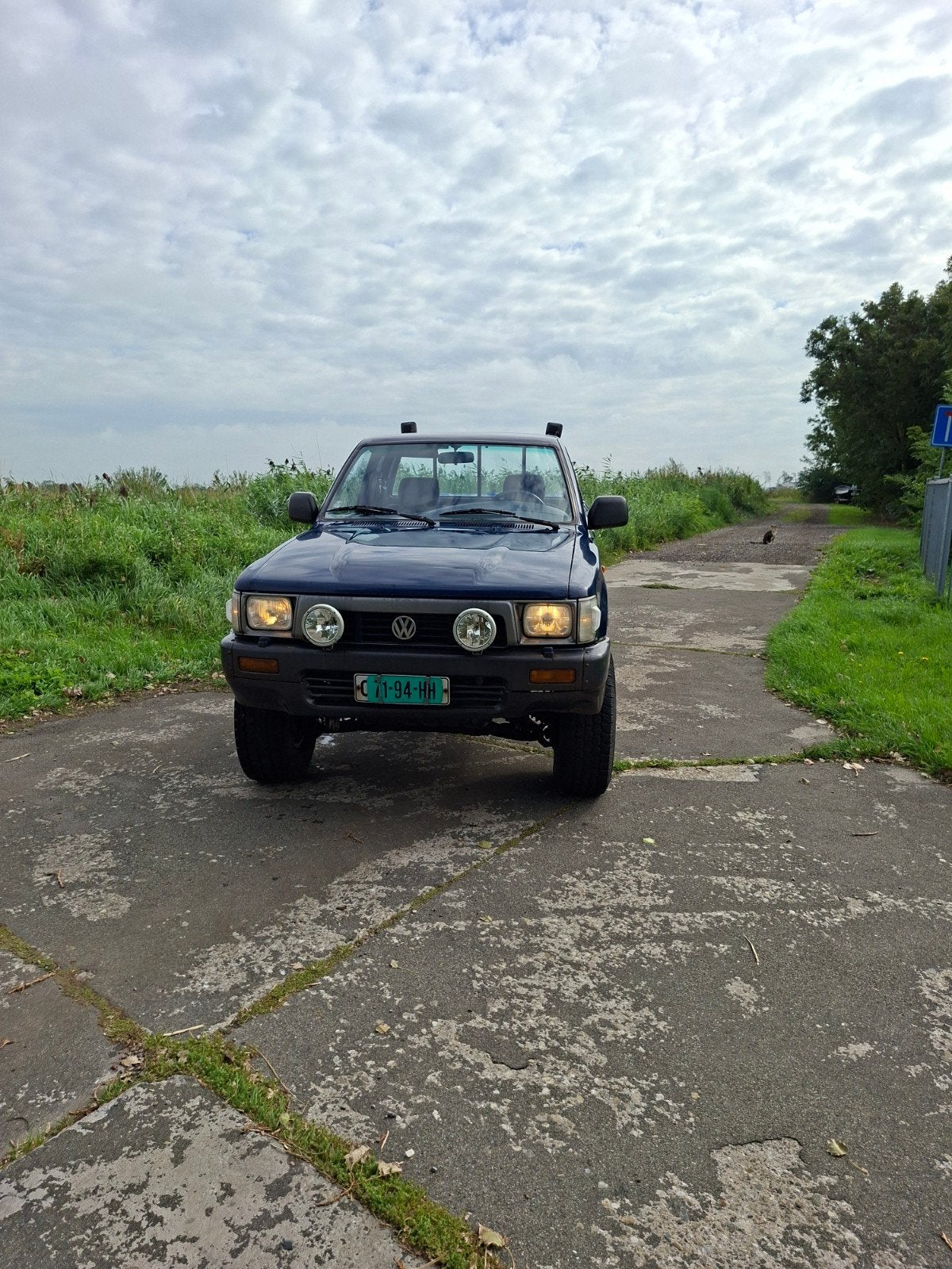 volkswagen Taro toyota hilux rn106, foto 2