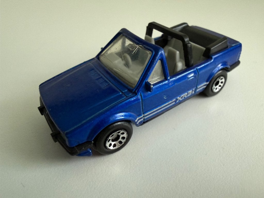 Vintage Matchbox Ford Escort XR3i cabrio (1:56, blauw), Ophalen of Verzenden, Gebruikt, Auto