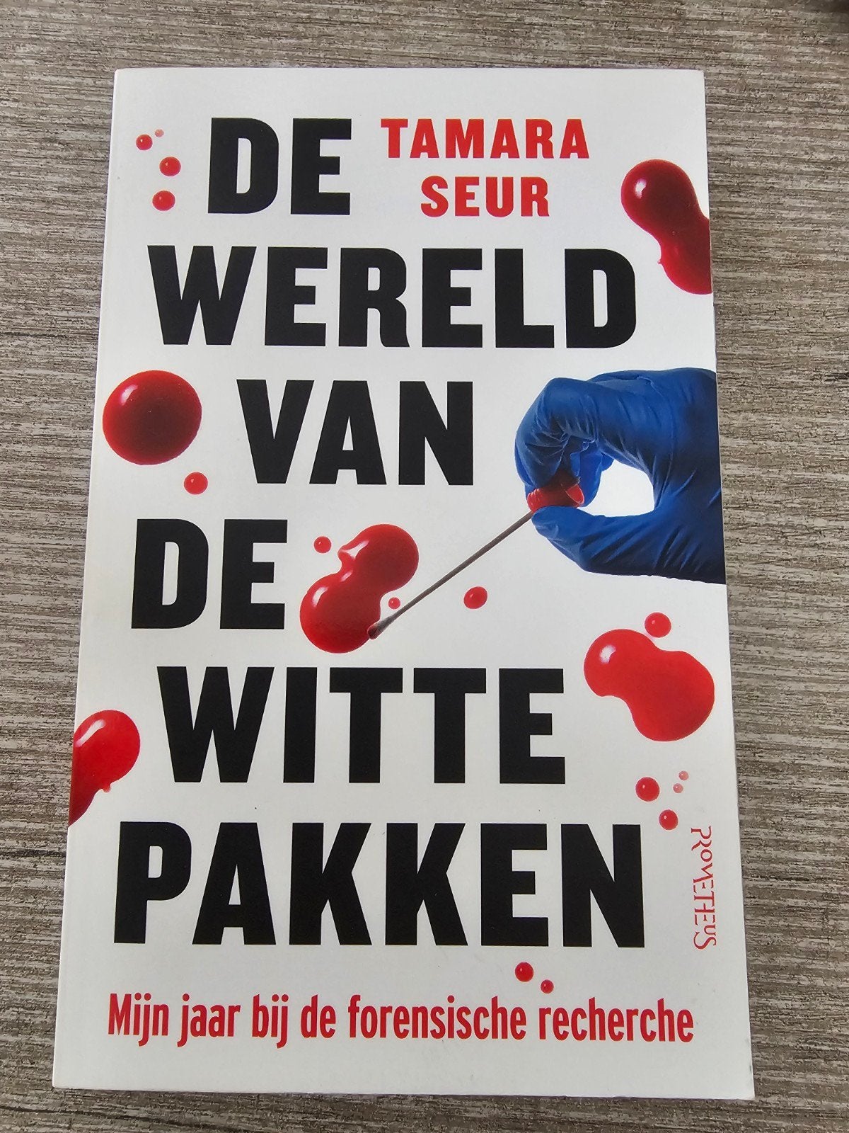 De Wereld van de Witte Pakken - Tamara Seur, Ophalen of Verzenden, Gelezen, Tamara Seur