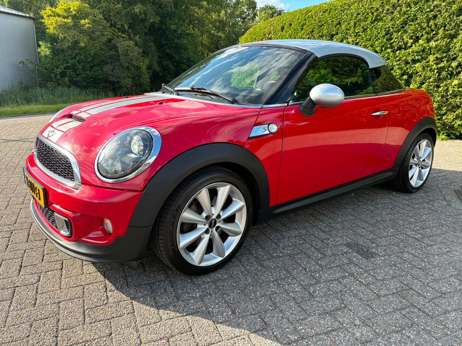 Mini Coupé (r58) 1.6 184PK 2012 Rood, Auto's, Zwart, 4 cilinders, Leder, Handgeschakeld