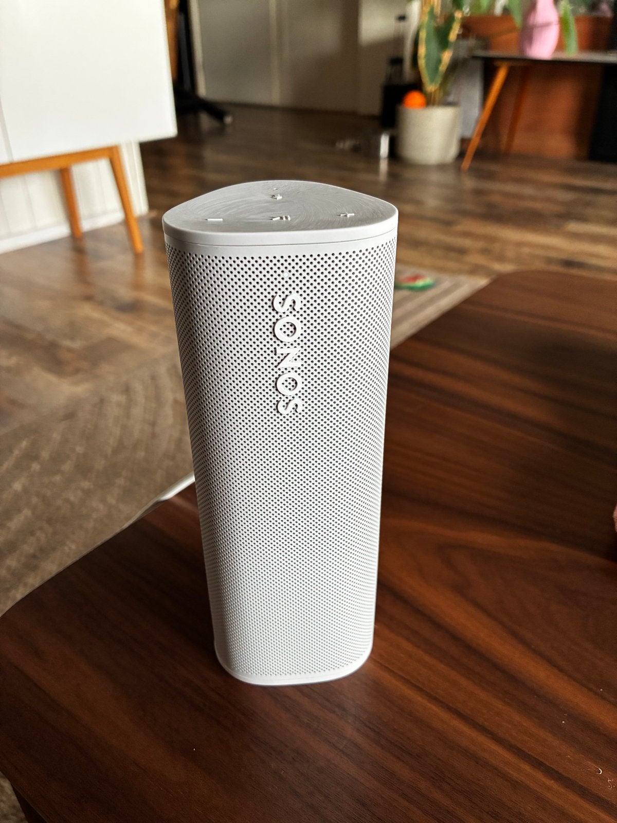 Sonos Roam Draagbare Smart Speaker Wit, Gebruikt, Ophalen of Verzenden, Draagbare speaker, Sonos
