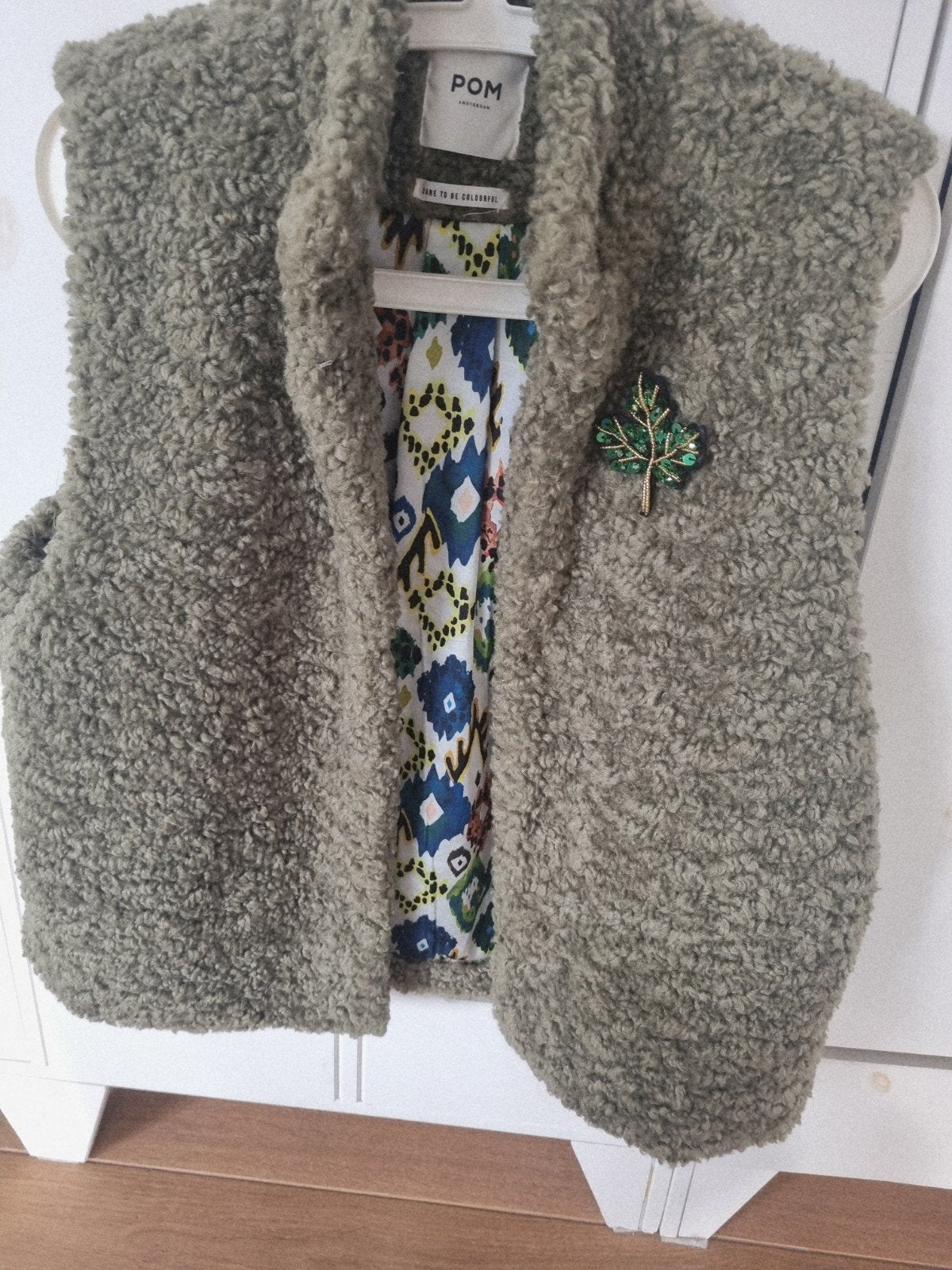 POM Amsterdam maat L Groen Bont Bodywarmer Giletje met Broch, POM Amsterdam, Ophalen of Verzenden, Zo goed als nieuw, Groen