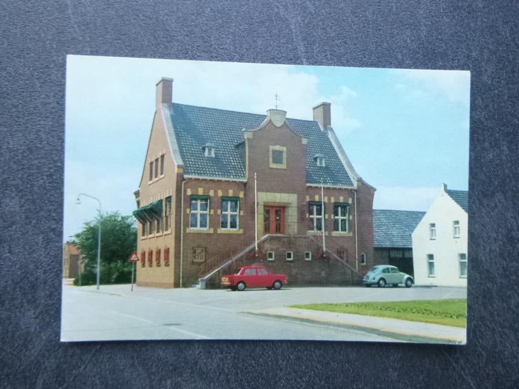 Vlodrop, gemeentehuis/auto 1973, Verzenden, 1960 tot 1980, Gelopen, Noord-Brabant