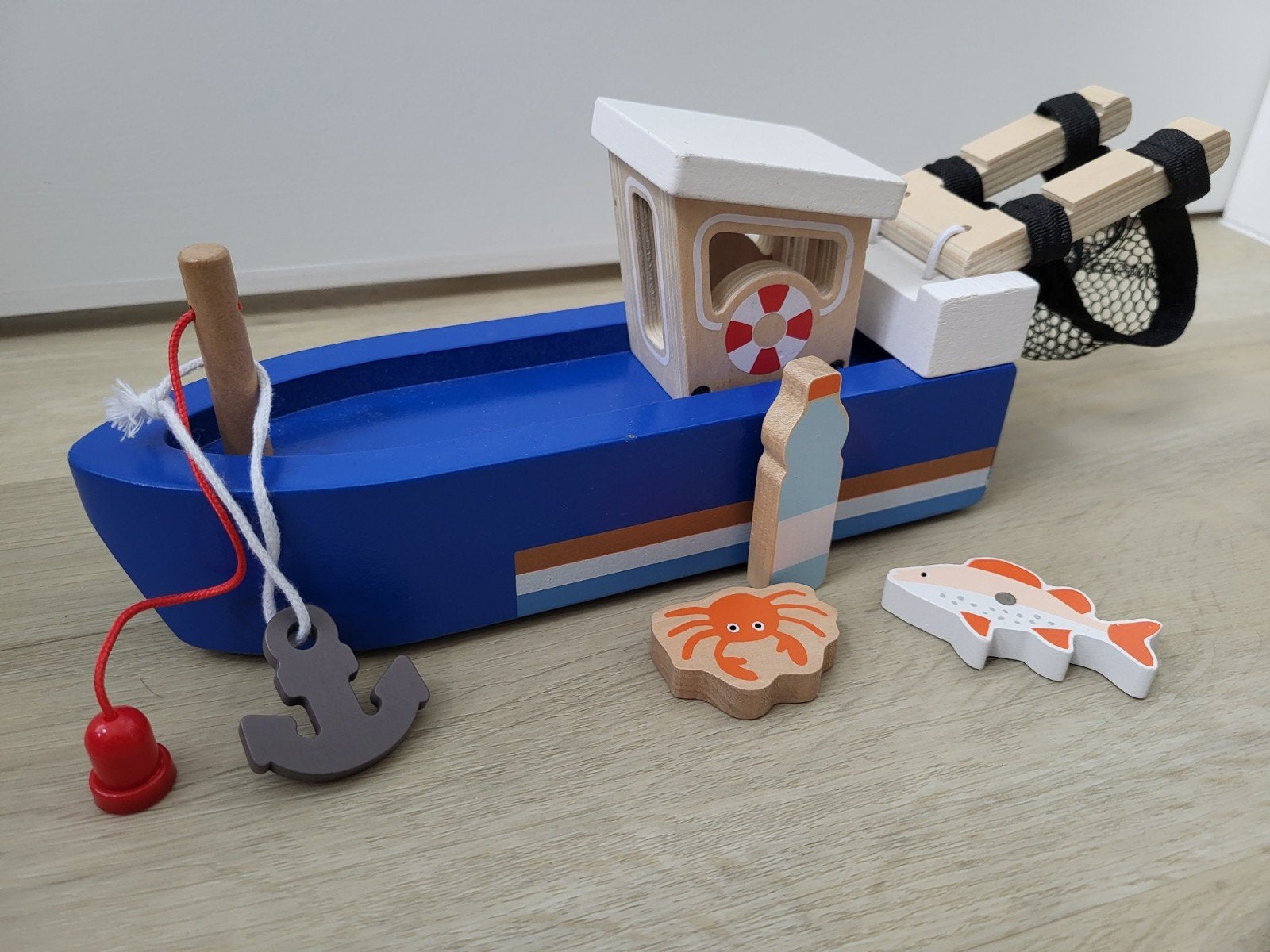houten vissersboot, Ophalen, Gebruikt