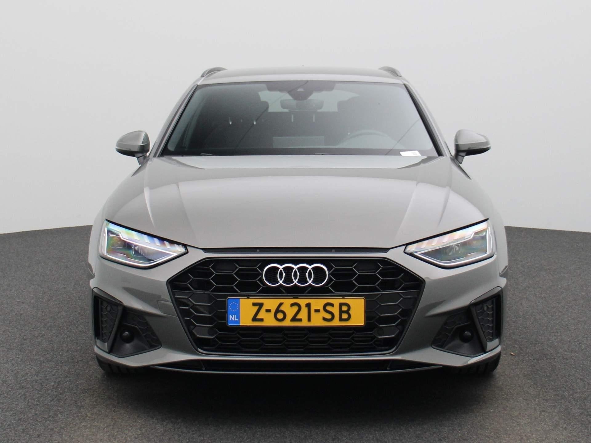 Audi A4 Avant 35 TFSI S edition Competition | DEMO | AUTOMAA, 12 maanden, 4 cilinders, Origineel Nederlands, Automatische klimaatregeling