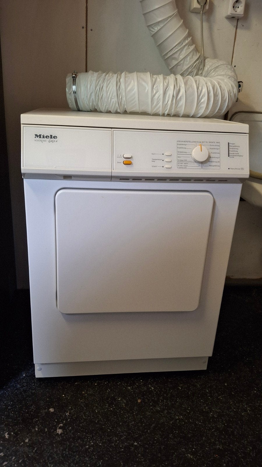 Miele Novotronic Gala A Wasdroger - Luchtafvoer - 7kg, Witgoed en Apparatuur, Wasdrogers, Ophalen, 6 tot 8 kg, Gebruikt, Luchtafvoer