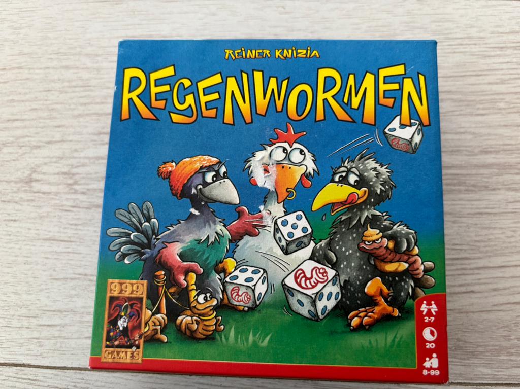 Regenwormen, Ophalen of Verzenden, Zo goed als nieuw