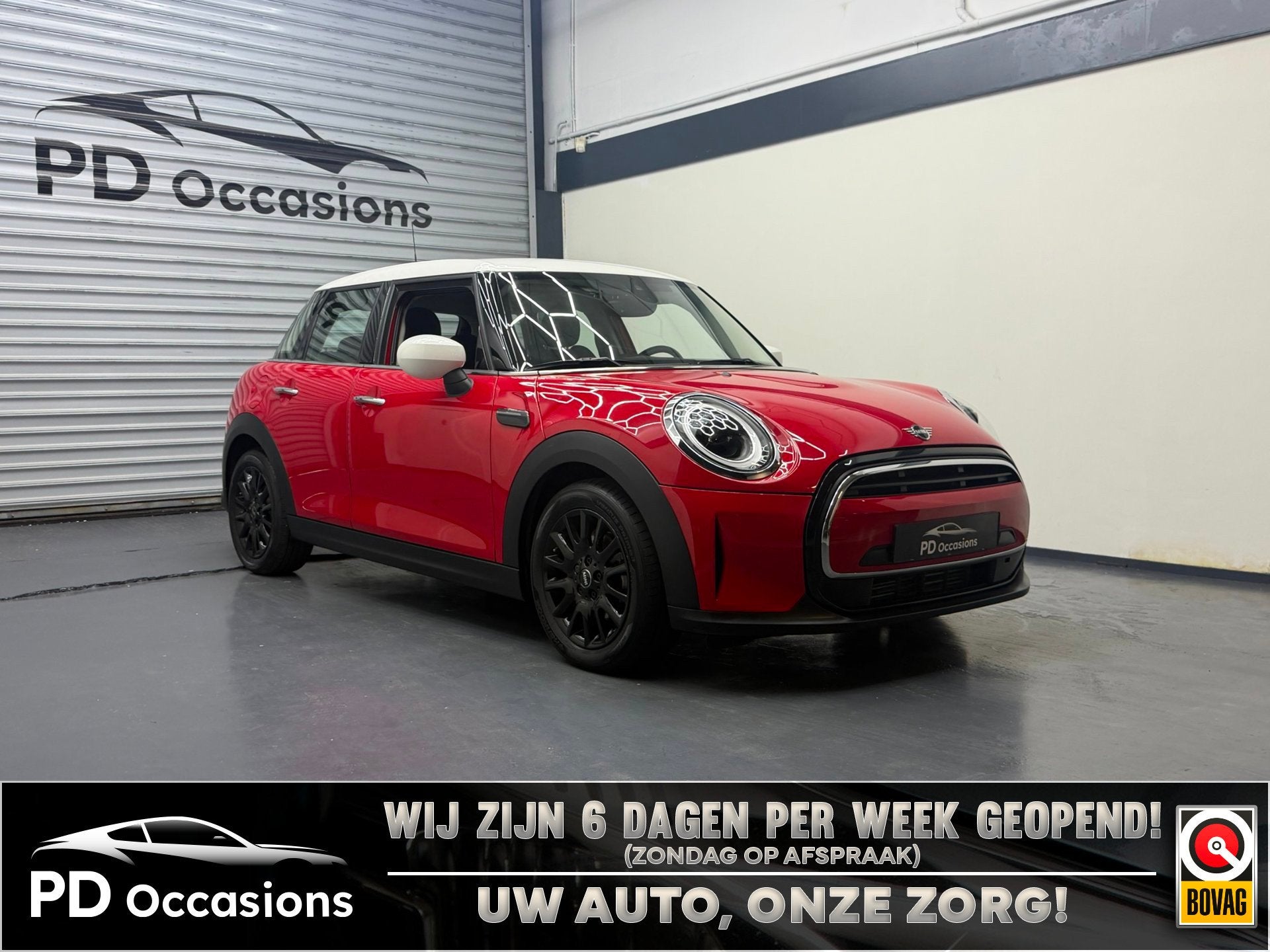 MINI 5-Deurs 1.5 136PK Cooper Camden Edition - Keyless -Leer, Auto's, 136 pk, Gebruikt, Zwart, Bedrijf