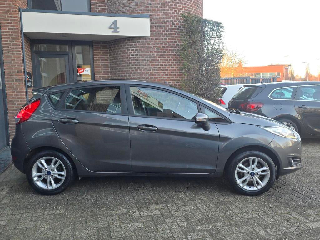 Ford Fiesta 1.0 Titanium Apk |Led |5DR |Lm velgen, Voorwielaandrijving, Euro 6, 23 km/l, Bedrijf