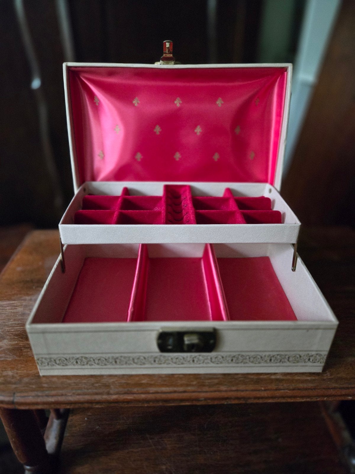 Vintage sieradendoos, Ophalen of Verzenden, Rood