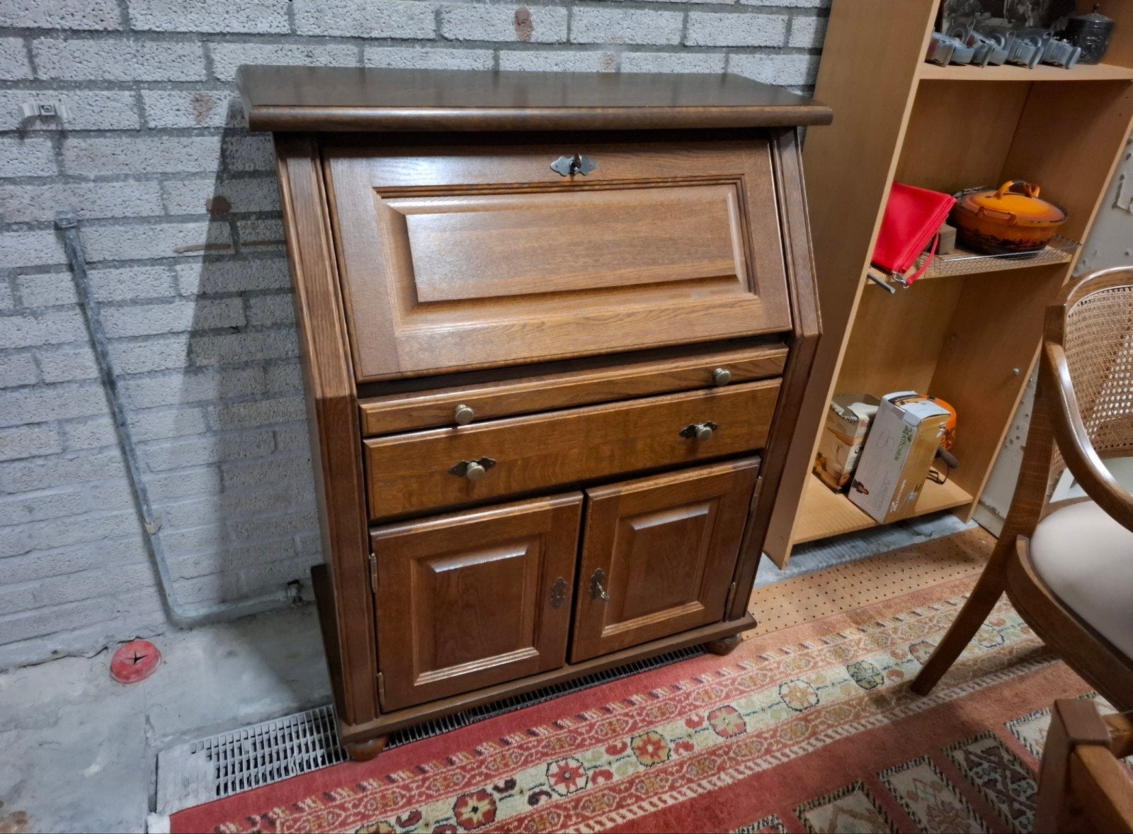 Prachtige secretaire, vervaardigd uit eikenhout. Zie,, Ophalen, Zo goed als nieuw