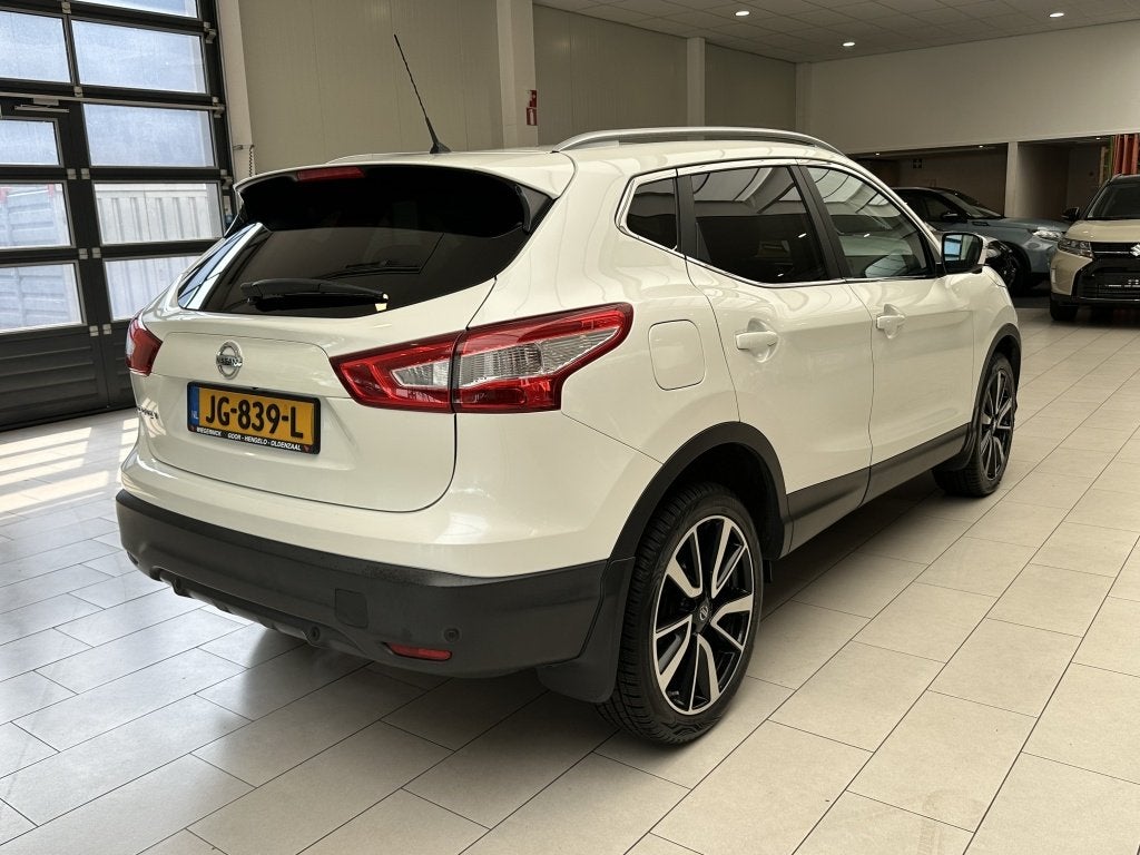 Nissan QASHQAI 1.2 Connect Edition [ ALL-SEASON BANDEN I PAN, Automaat, 12 maanden, Gebruikt, 4 cilinders