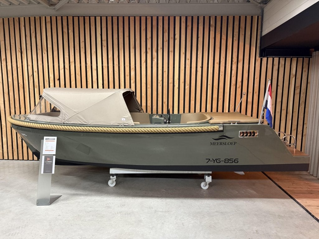 NwStaat MEERSLOEP 600 DELUXE '50PK HONDA' ArmyGreen LED Bj23