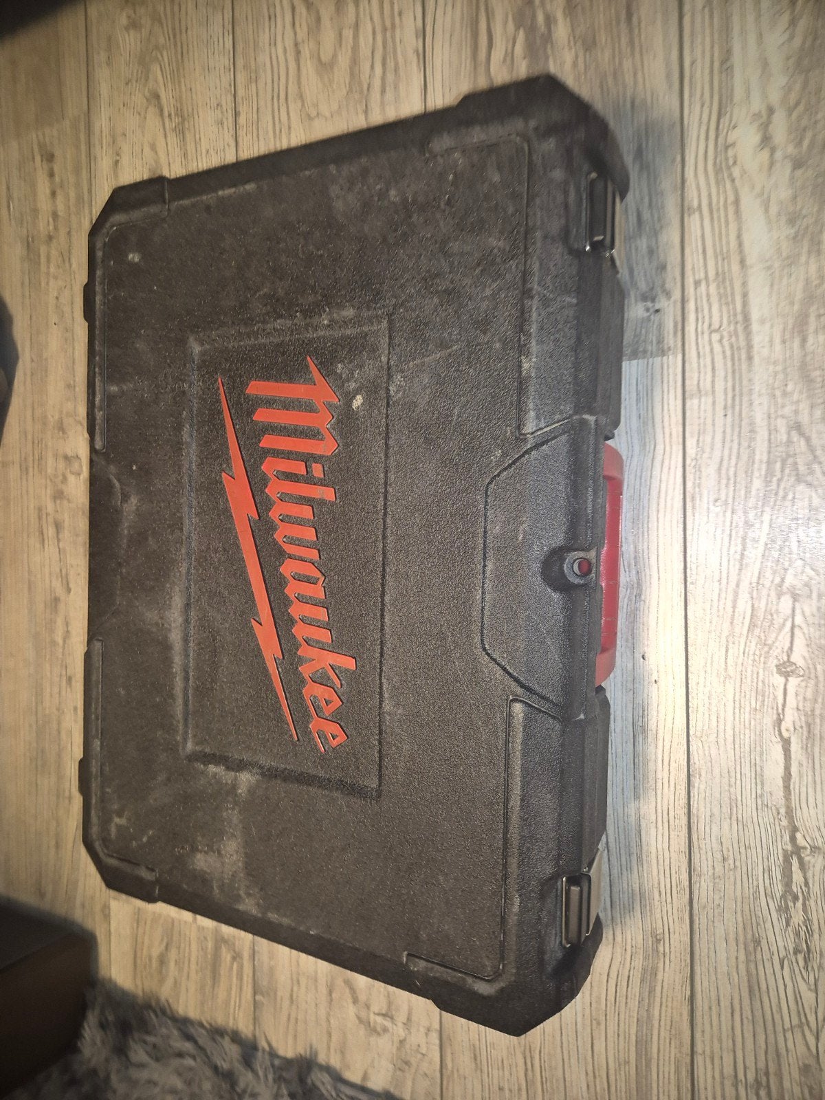 Milwaukee M12 DE Afzuiging + C12 C Oplader in koffer, Ophalen, Gebruikt, Overige typen, Milwaukee