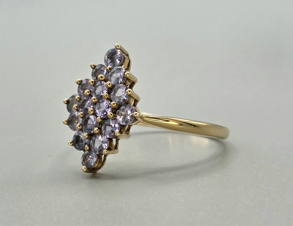 Gouden Vintage ring met edelsteen tanzaniet. 2026/636