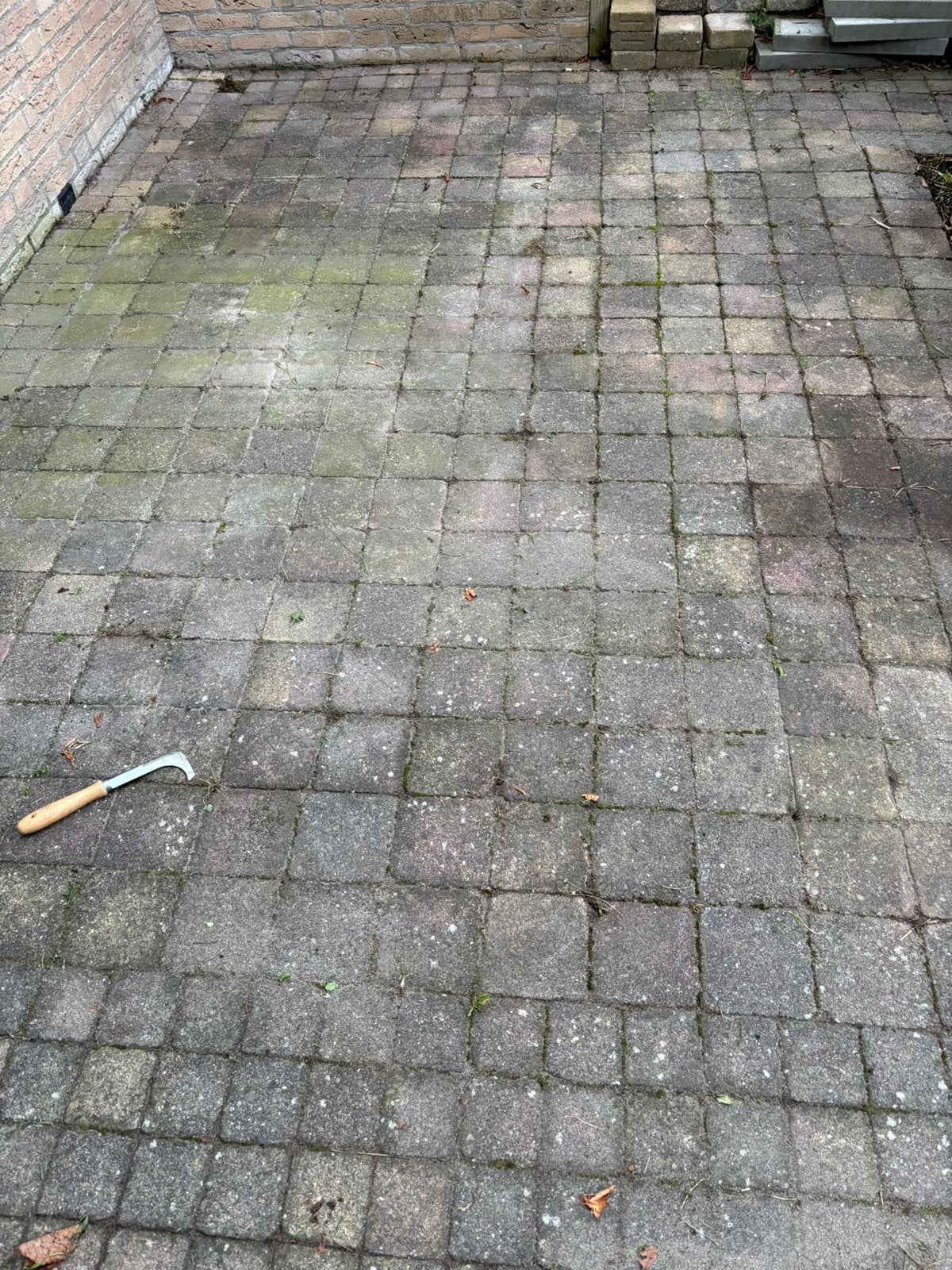 Gratis af te halen: tuintegels 10x10 en 15x15 cm (ca. 20m2), Tuin en Terras, Ophalen, Gebruikt, 10 m² of meer, Beton