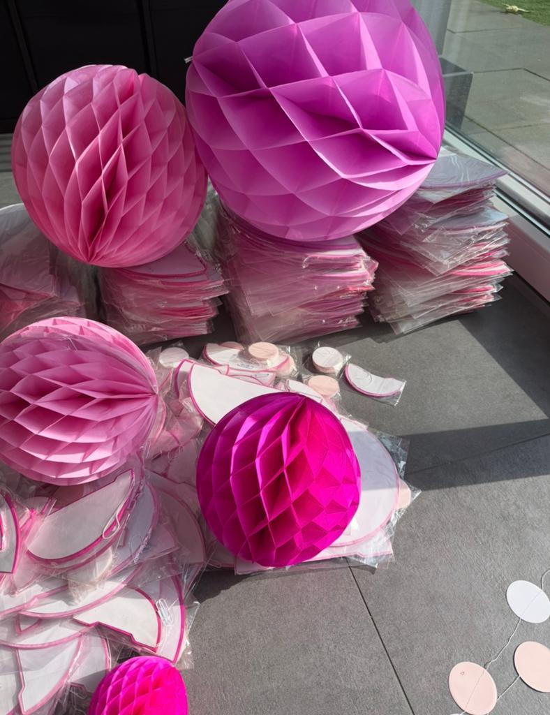 Roze versiering voor bruiloft, babyshower of verjaardag, Hobby en Vrije tijd, Feestartikelen, Ophalen, Nieuw, Versiering, Geboorte of Huwelijk