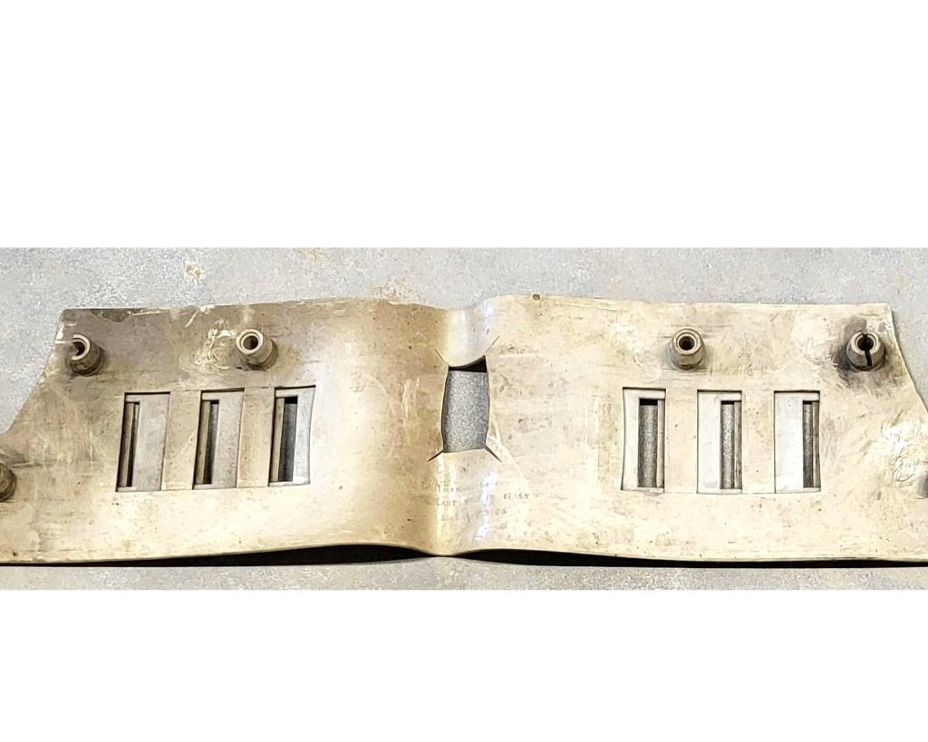 Grill hoes Peugeot 404 204 Auto bumper rozet dak hemel strip, Ophalen of Verzenden, Gebruikt