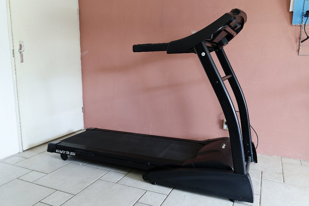 Geweldige loopband met hellingshoek - belastbaar tot 140KG !, Sport en Fitness, Fitnessapparatuur, Ophalen, Zo goed als nieuw