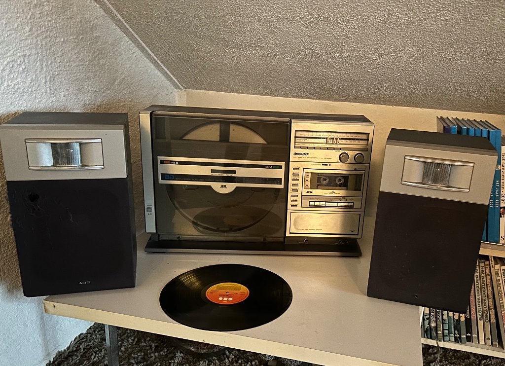Sharp VZ3000 Stereosysteem met verticale platenspeler, Ophalen, Tuner of Radio, Sharp