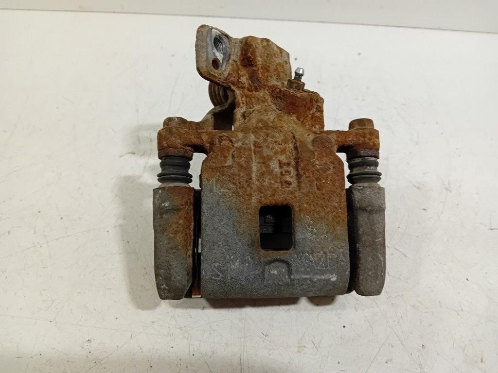 Remklauw links achter Mazda CX-3, Onderdelen@venauto.nl, Van der Ven Autorecycling B.V., Gebruikt, Ettenseweg 76, 4706 PB Roosendaal, The Netherlands