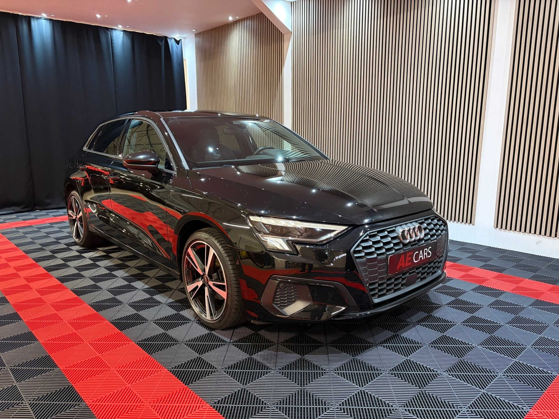 Audi A3 Sportback 35 TFSI S edition 3x S-line Pano Camera Fa, 1295 kg, 4 cilinders, 150 pk, Automatische klimaatregeling