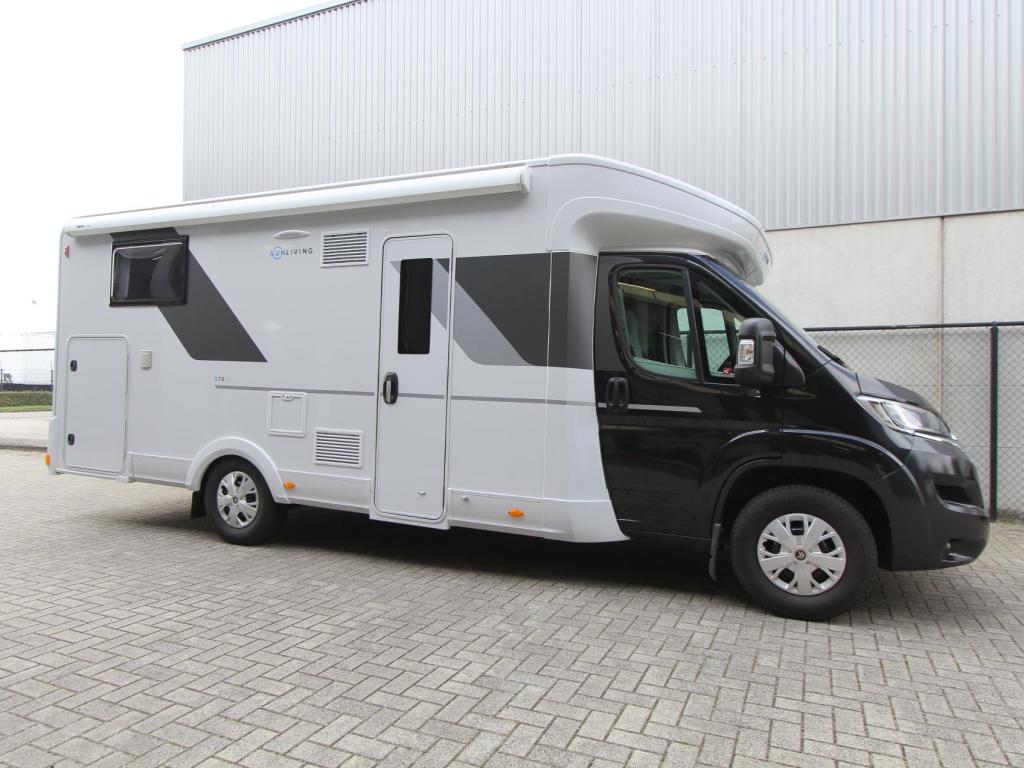 Caravans And Camping Sun