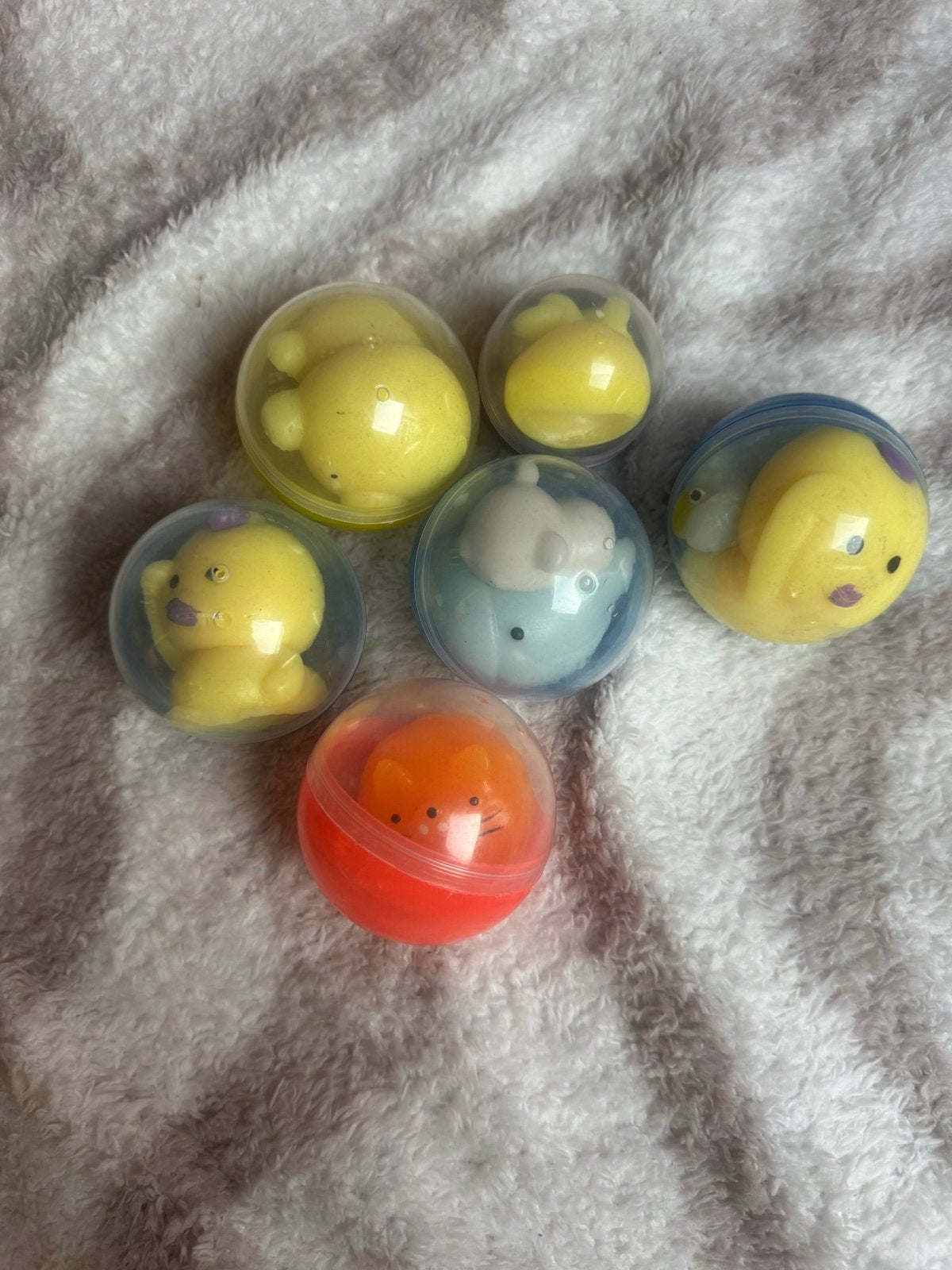 Squishy diertjes in capsule - 6 stuks, Ophalen of Verzenden, Gebruikt, Jongen of Meisje