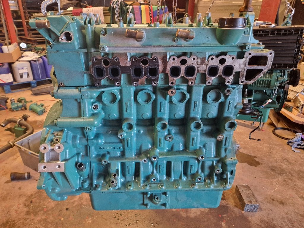 2x Volvo Penta D4 Longblock (D4-180 D4-210 D4-225 D4-260), Ophalen of Verzenden, Gebruikt, Motor en Techniek, Motorboot