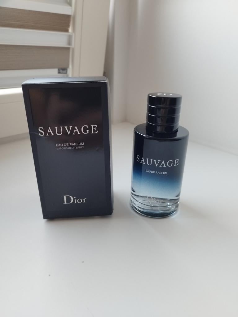Dior Sauvage Eau de Parfum 100ml, Sieraden, Tassen en Uiterlijk, Uiterlijk | Parfum, Ophalen of Verzenden, Zo goed als nieuw