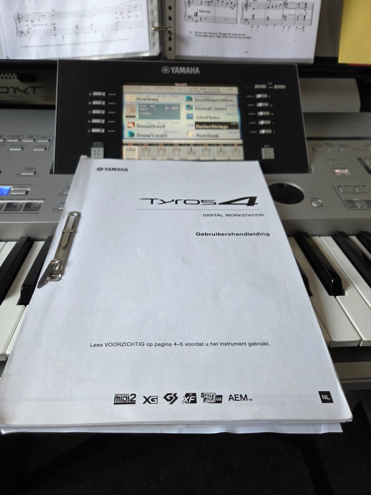 Yamaha Tyros 4 met boxen., Ophalen, Gebruikt, 61 toetsen, Yamaha