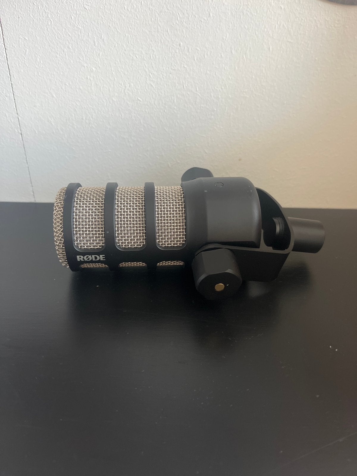 Rode PodMic Dynamische Podcasting Microfoon, Muziek en Instrumenten, Microfoons, Ophalen of Verzenden, Zo goed als nieuw, Studiomicrofoon