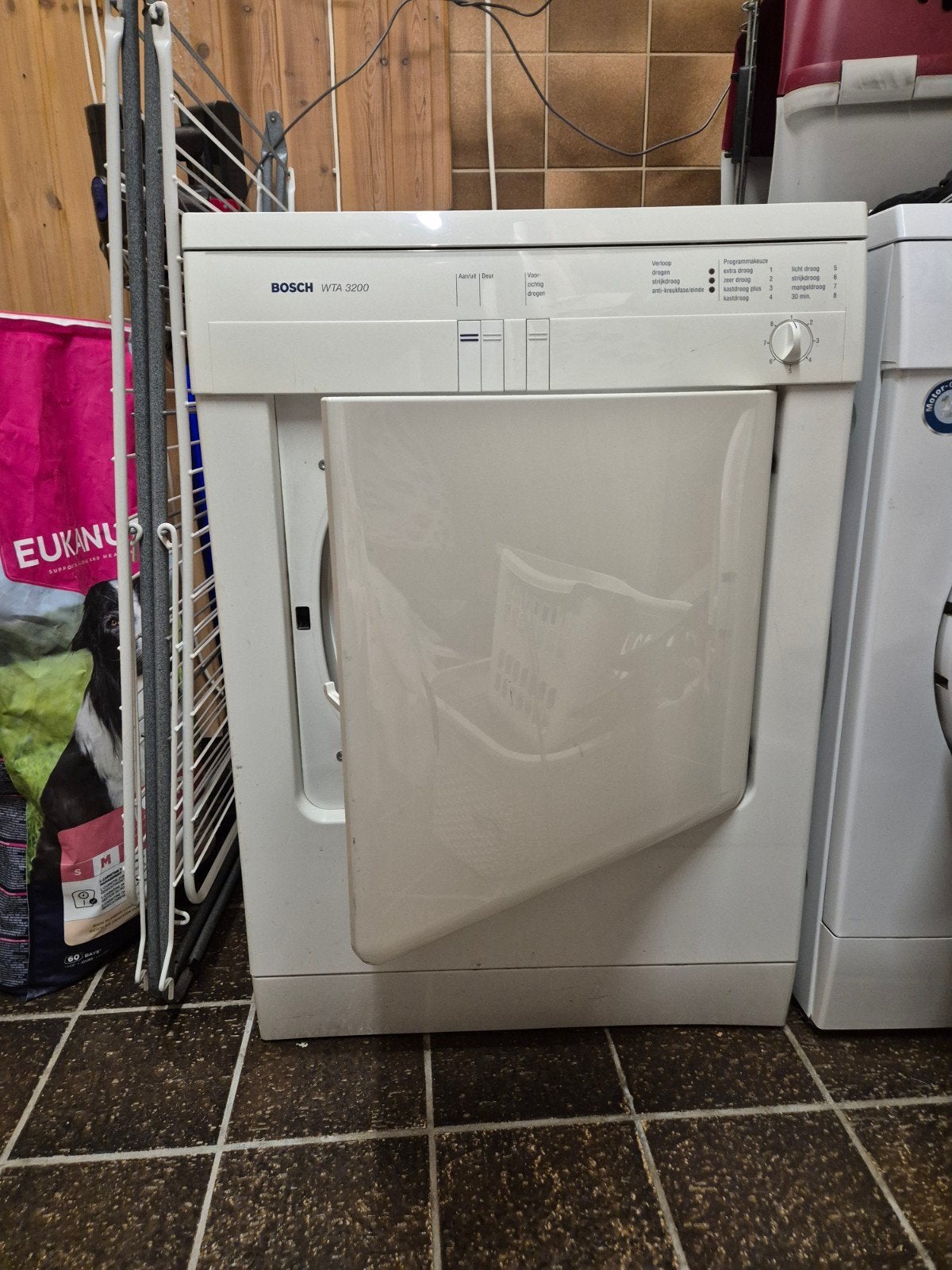 Bosch WTA 3200 Luchtafvoerdroger, Ophalen, 6 tot 8 kg, Gebruikt, Luchtafvoer