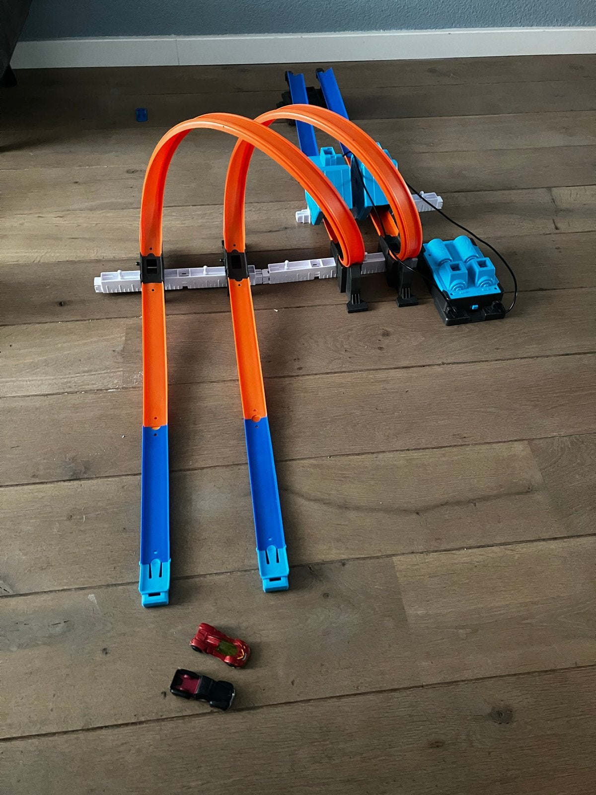 Hot Wheels Racebaan met Loopings en Onderdelen, Ophalen, Hot Wheels, Met looping, Elektrisch