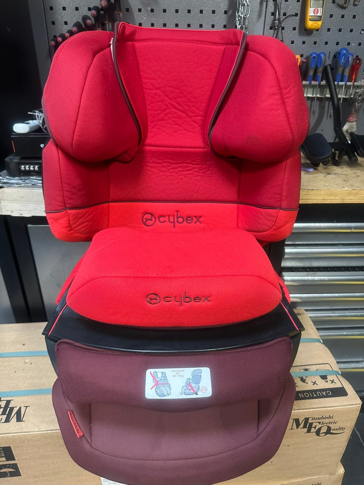 CYBEX Pallas 2-Fix autostoel – rood, Kinderen en Baby's, Overige merken, Gebruikt, 15 t/m 36 kg, Ophalen of Verzenden