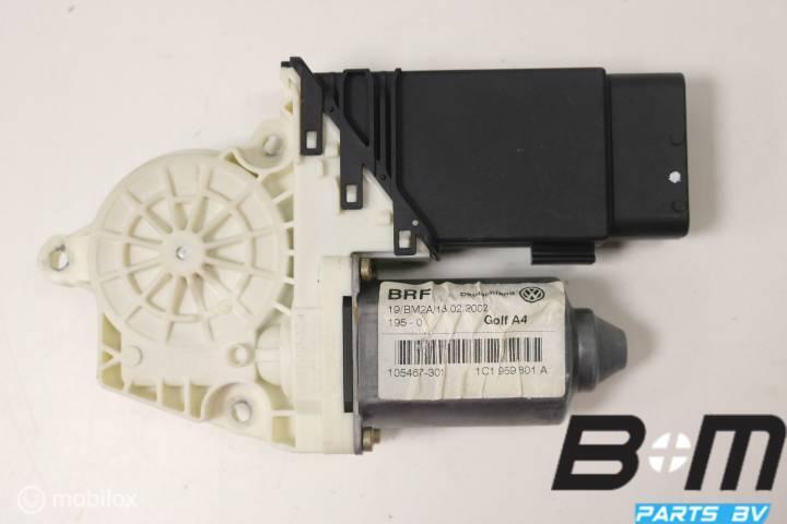 Raammotor LV (bestuurderskant) Volkswagen Golf 4, Auto-onderdelen, Interieur en Bekleding, Gebruikt