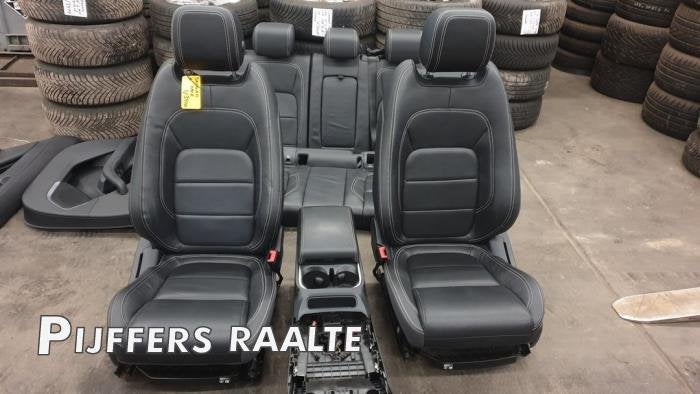 Bekleding Set (compleet) van een Jaguar I-Pace, Gebruikt, -, -, Jaguar
