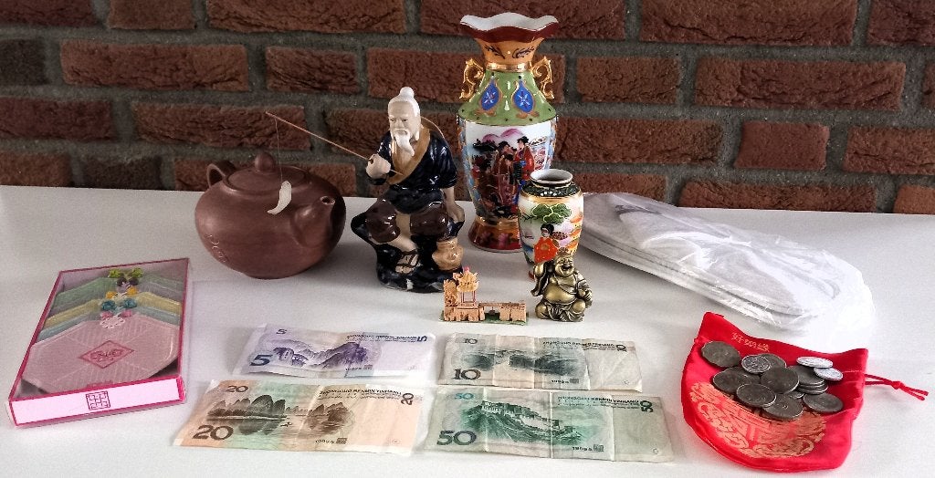 Grote Aziatische Verzameling – Porselein, Munten & Meer!, Ophalen of Verzenden