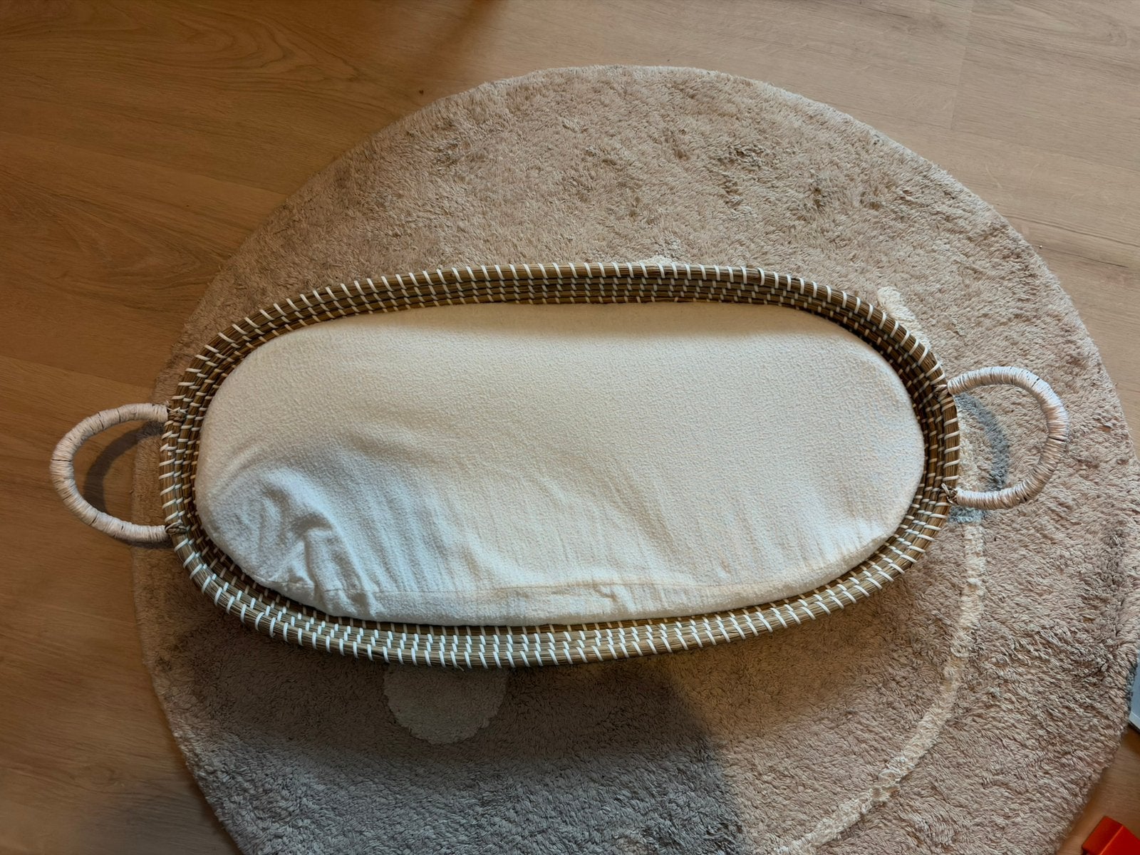 Mozes verschoonmandje, Ophalen, Nieuw