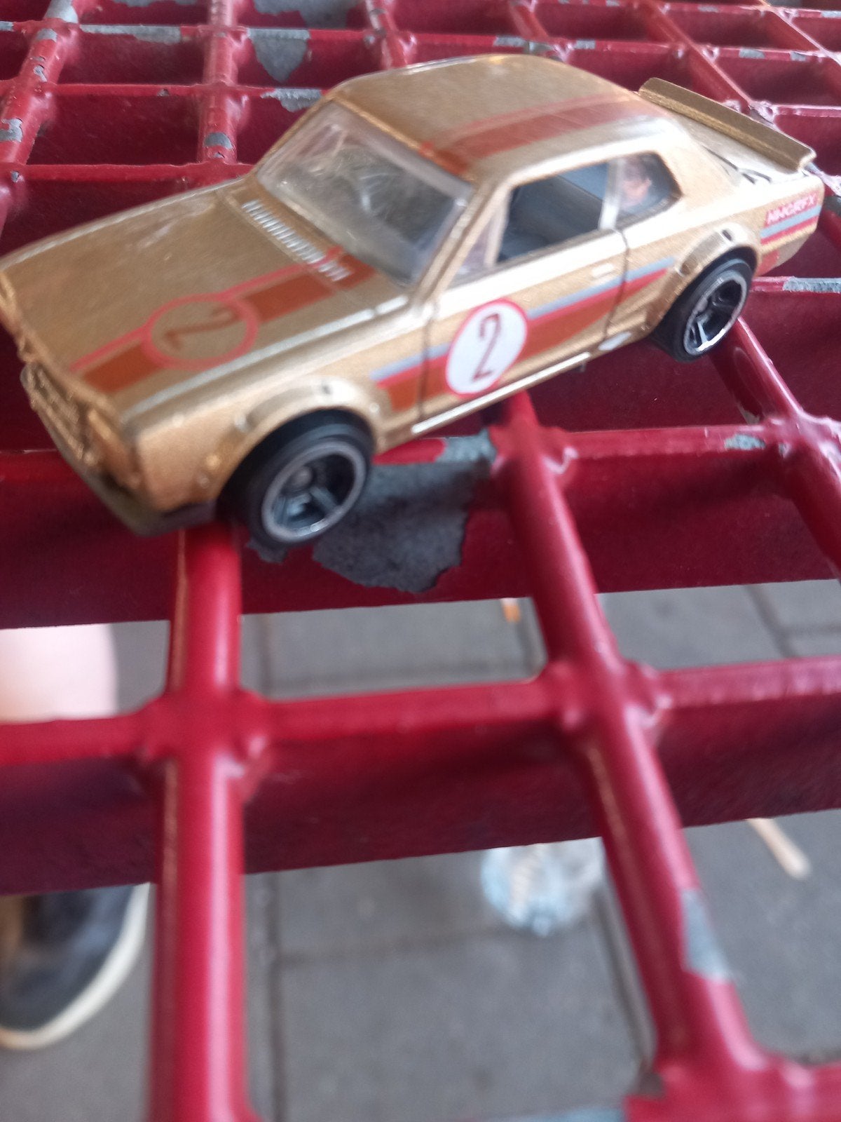 Nissan skyline, Hobby en Vrije tijd, Modelauto's | Overige schalen, Ophalen of Verzenden, Zo goed als nieuw, Auto