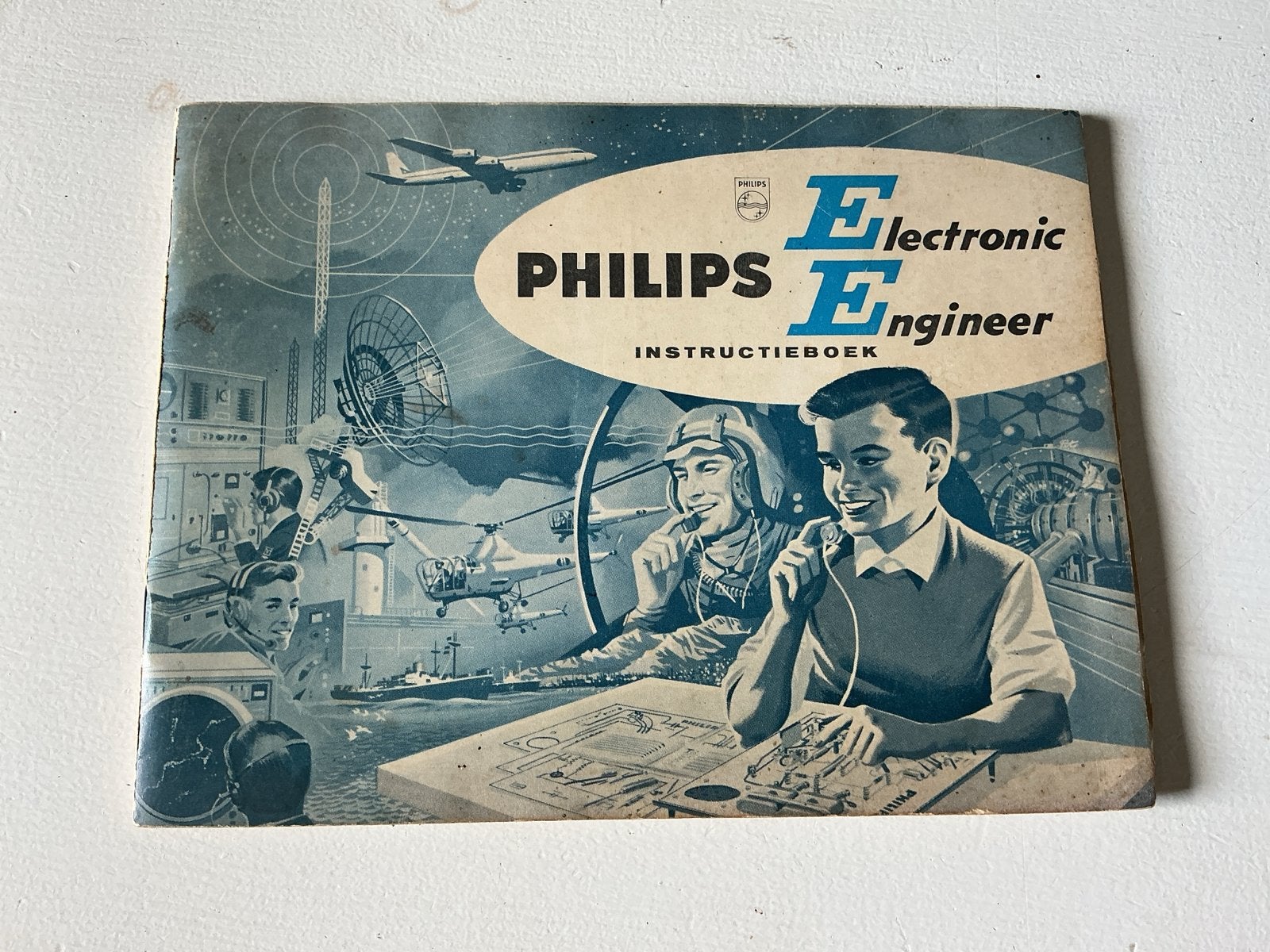 Philips EE Electronic Engineer Instructieboek (1963), Ophalen of Verzenden, Gelezen, Elektrotechniek