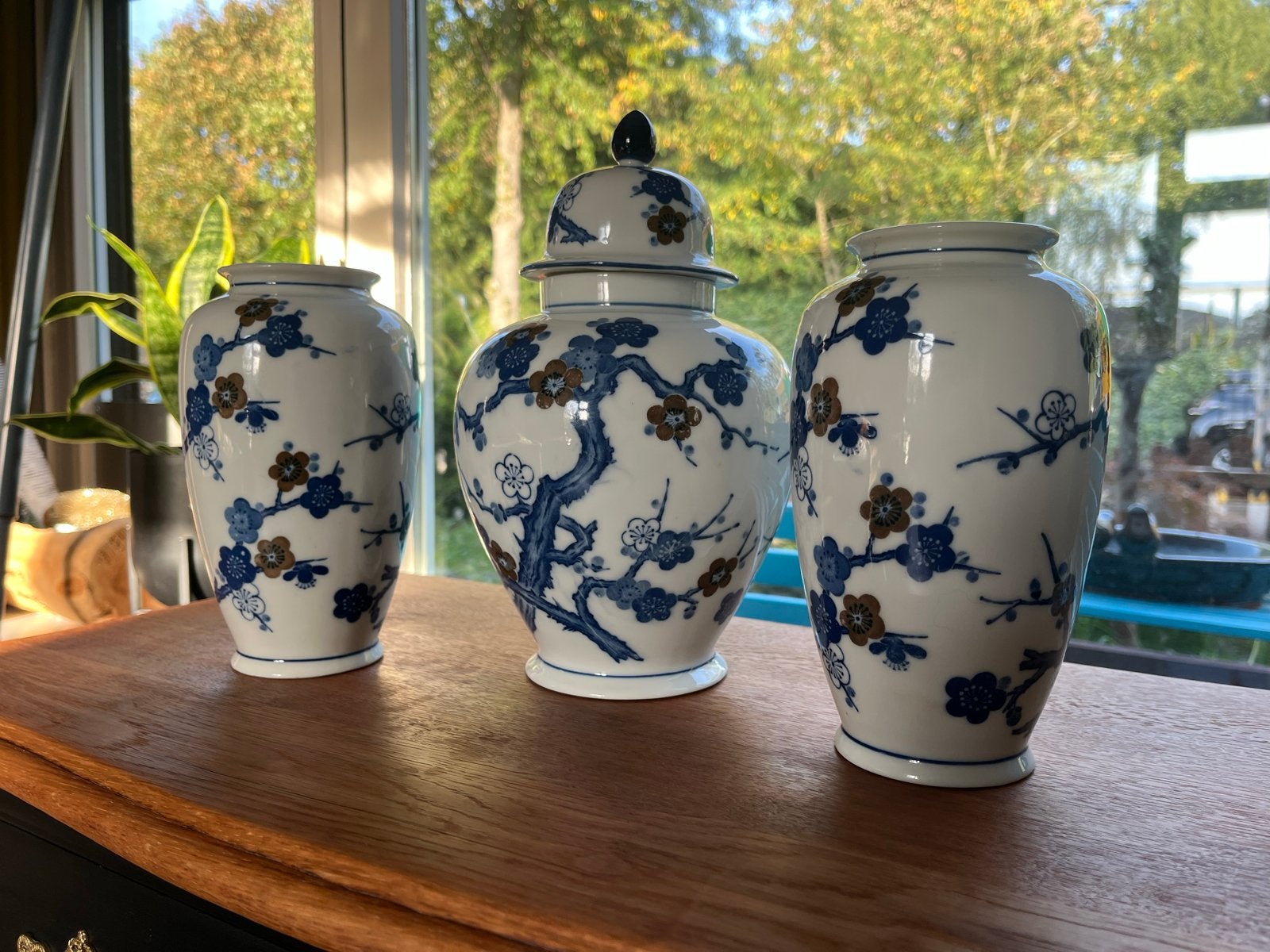 Driedelig porseleinen kaststel met Sakura decor, Ophalen of Verzenden