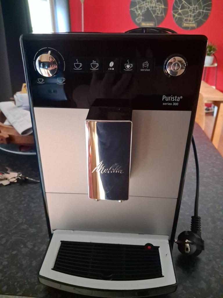 Melitta Purista Series 300 Volautomatische Koffiemachine, Ophalen, Afneembaar waterreservoir, Gebruikt, Koffiemachine