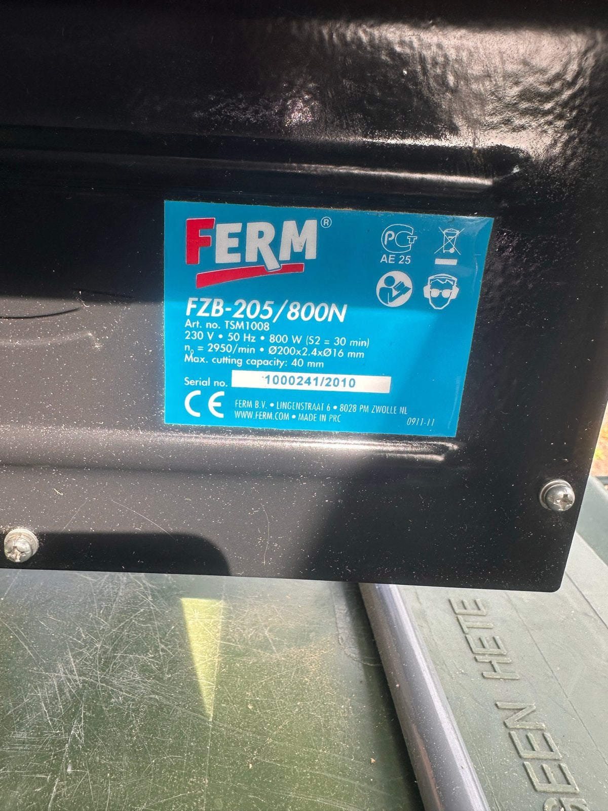 Ferm FZB-205/800N Cirkelzaag - 800W, 40mm zaagdiepte, Doe-het-zelf en Verbouw, Gereedschap | Zaagmachines, Gebruikt, Cirkelzaag