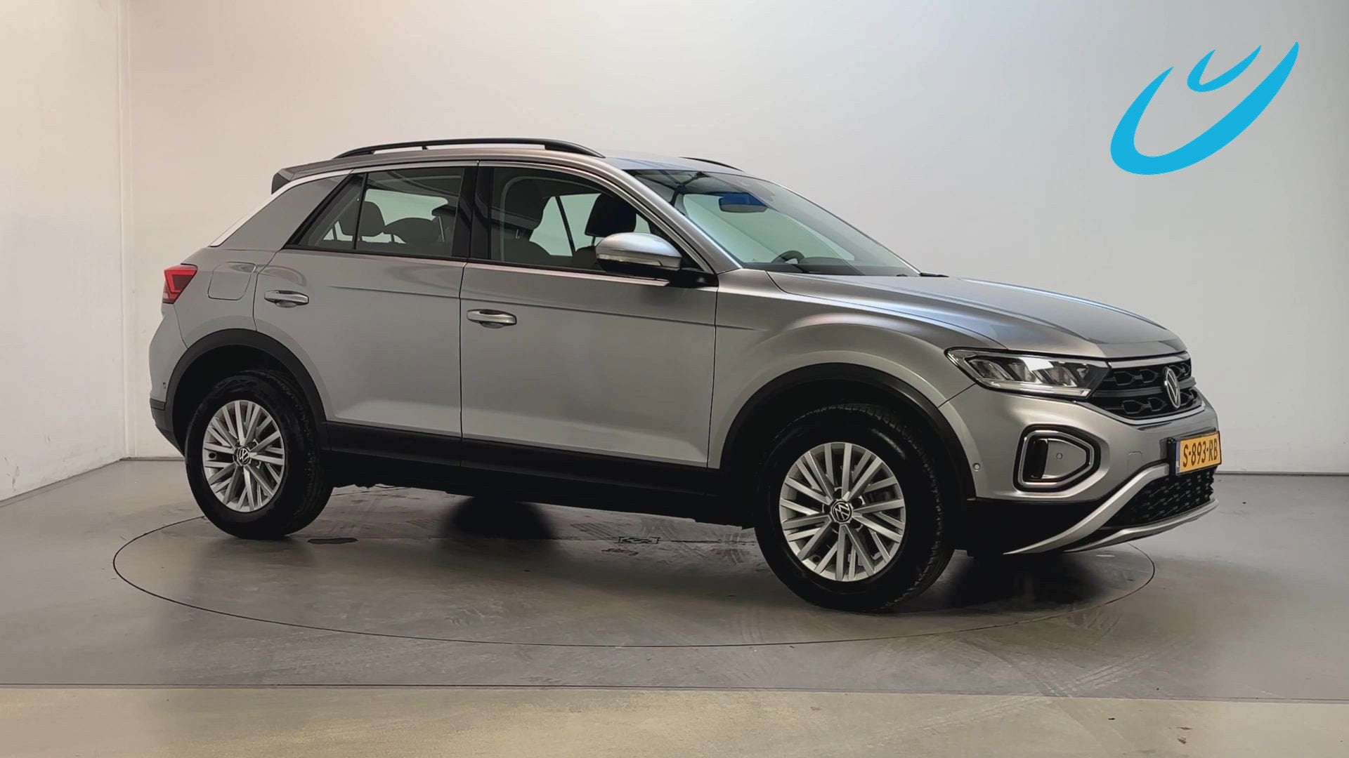 Volkswagen T-Roc 1.5 TSI 150pk DSG Life Navigatie Trekhaak P, Auto's, Volkswagen, 4 cilinders, Automatische klimaatregeling, Origineel Nederlands