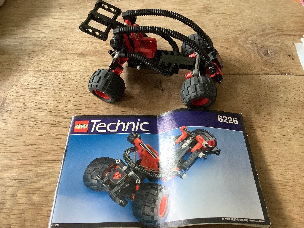 Lego Technic 8226, Lego, Inclusief instructies, Ophalen of Verzenden, Zo goed als nieuw